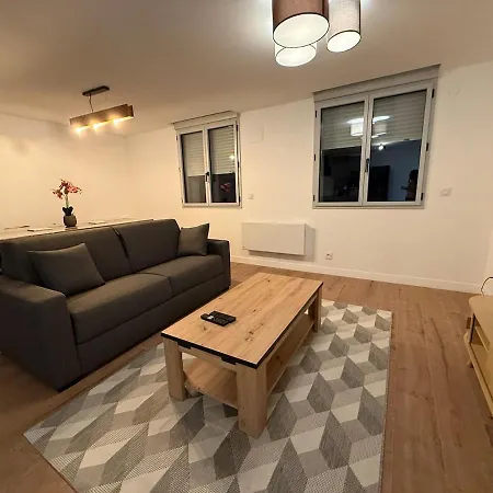 La Cave Refuge * Lourdes